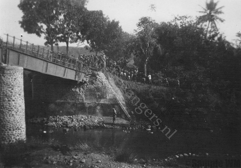 48 eerste brug voorbij Proepoek   28 7