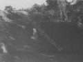 153 Malang 20 april 1948 Kleine beekjes ziet men stromen door bergachtig terrein