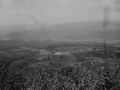 167 Lawang mei 1948 op de achtergrond Smeroet gebergte
