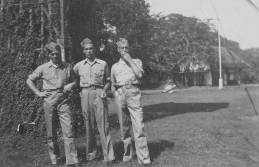 32 we willen samen ook wel eens op een prent   oh ik voel me zo verlegen