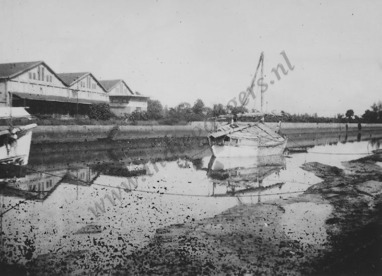 38 kanaal met zeilschip