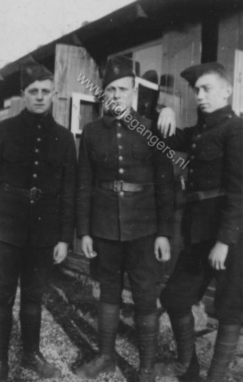 l 4 1943 NAD Gramsbergen