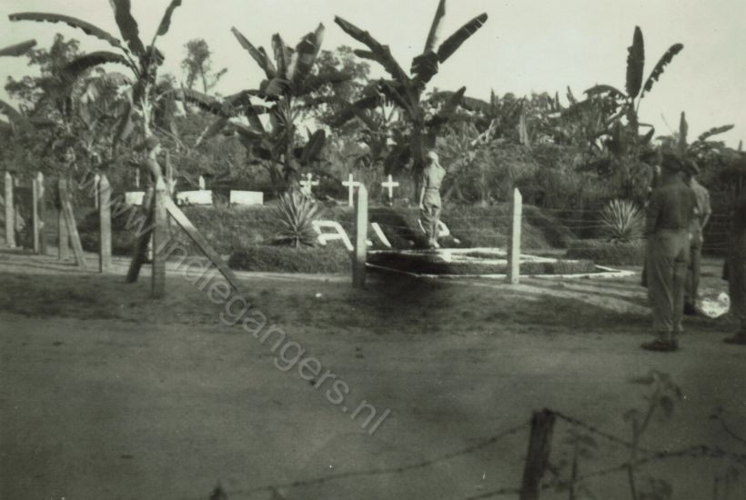 KP 200848 begrafenis3