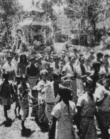 158a optochten 31 aug 1946 Penebal