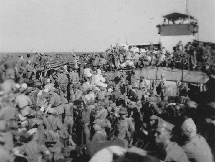233a Op de LST naar de Boissevain 21 november 1946