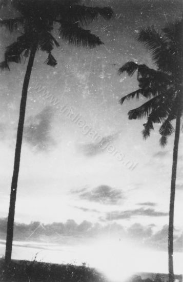 72a zonsondergang te Celebes