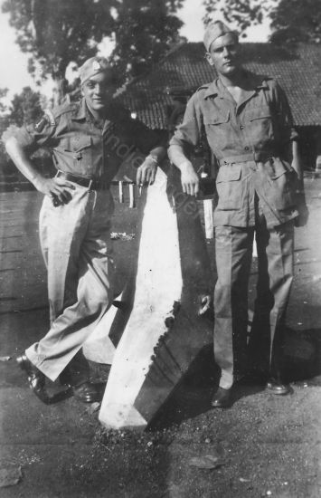 155b Bij de officierstest te Bandoeng