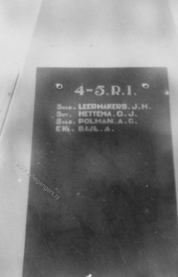 65   55 gedenk plaquette 4 5 ri Leermakers Hettema Polman Bijl