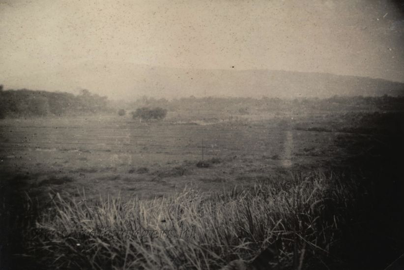 52 Mooi IndieTjiteureup Op de achtergrond de berg Hambalang