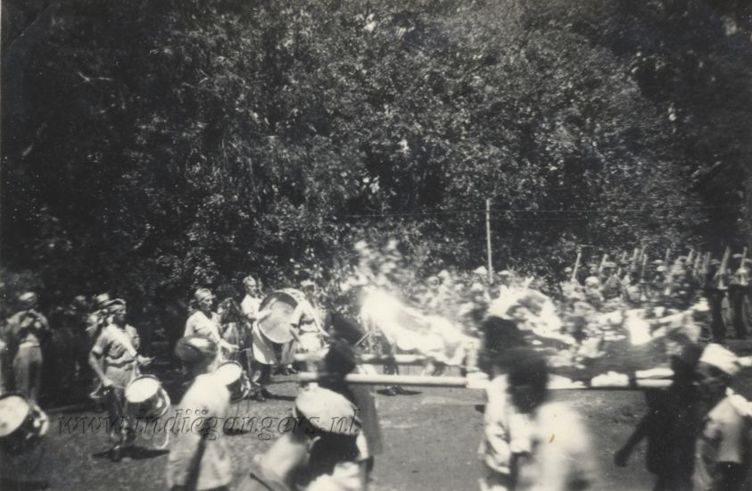 82 Opening van het kamp Prinses Marijke