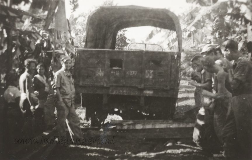 042 G Boender 26 februari 1948 Ze zaten vast