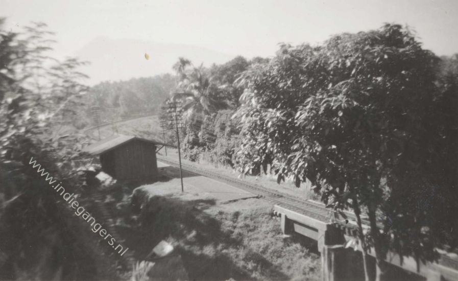 461 spoorlijn Bandoeng Buitenzorg mei 1947