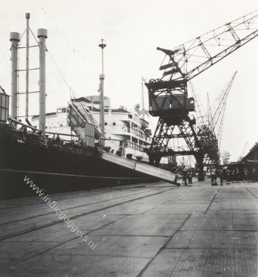 4 De Sloterdijk te Rotterdam 20 6 47