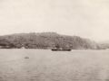 H23 aug 1947 haven van Sabang met kleine kustvaarder ervoor